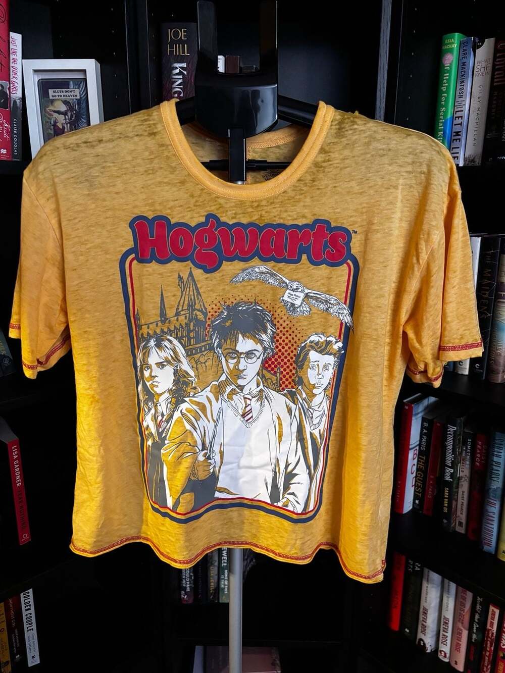 Harry Potter Hogwarts Graphic T-Shirt Size M 8 10 Yellow Burnout